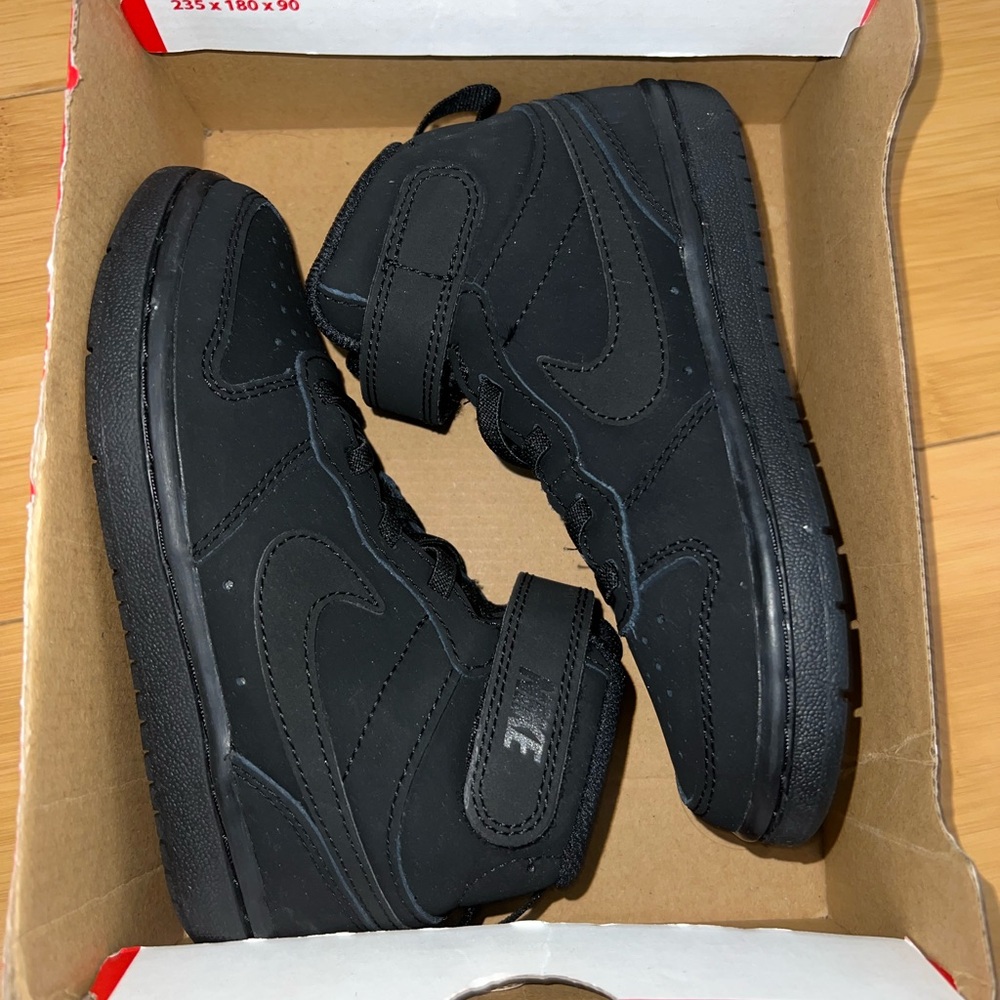 Nike 11c